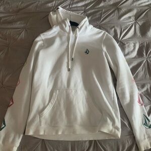 Volcom White Hoodie new w/o tag Sleeve Accents Small Women’s Surf Skater